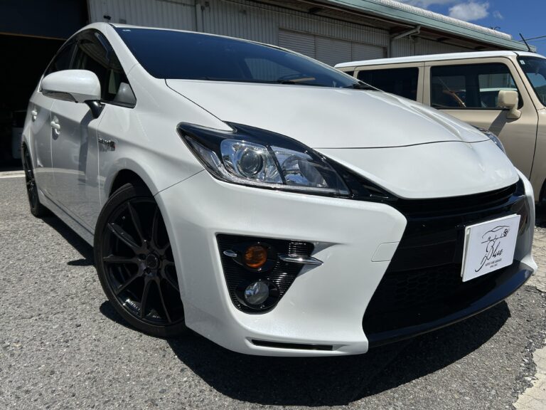 トヨタ 30プリウスGR